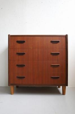 4段チェスト　デンマーク　ヴィンテージ