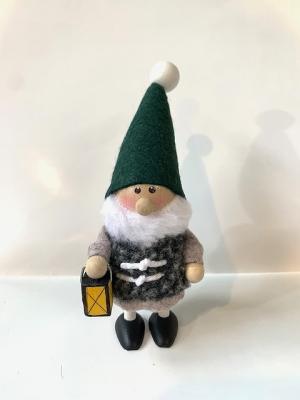ノルディカニッセ　ランタンを持ったサンタ　Nordic　Forest